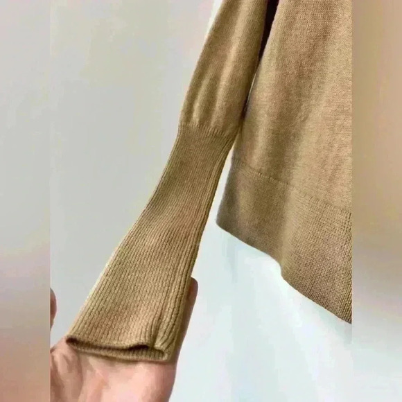 Wilfred Aritzia Womens Biege Cyprie Capsule Wardrobe Timeless  Wool Sweater XS - Picture 13 of 13